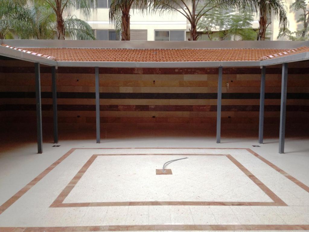 Embassy Hotel Beirut Exteriör bild