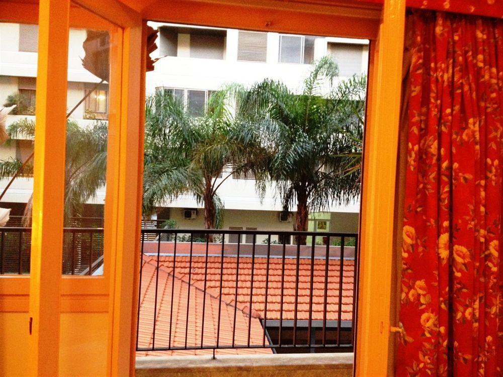 Embassy Hotel Beirut Exteriör bild